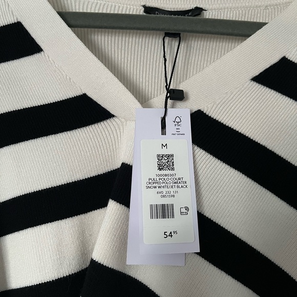 Dynamite Cropped Sweater - Picture 2 of 3